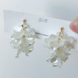 【受注生産商品】フリル花びらドレス サージカルステンレスピアス 大ぶり・ナビイメージ-3