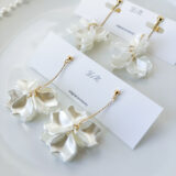 【受注生産商品】揺れる×フリル花びら ニッケルフリーイヤリング･ナビイメージ-0